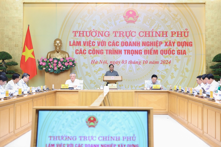 Thủ tướng Chính phủ làm việc với các Doanh nghiệp xây dựng các công trình trọng điểm quốc gia