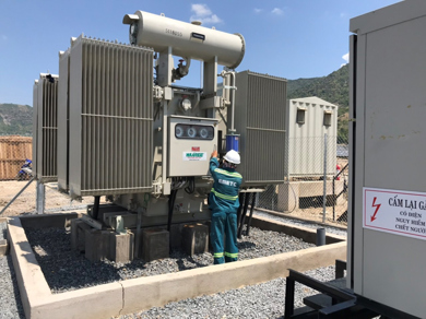 Nhà máy điện mặt trời Sông Giang